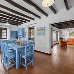 Hotel La Crucita By Escapehome